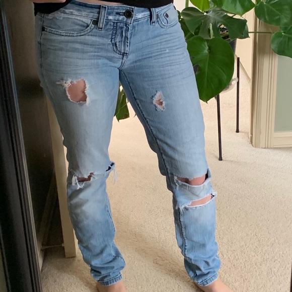 🤍2/$20 Bebe Distressed Skinny Jeans - Picture 3 of 8